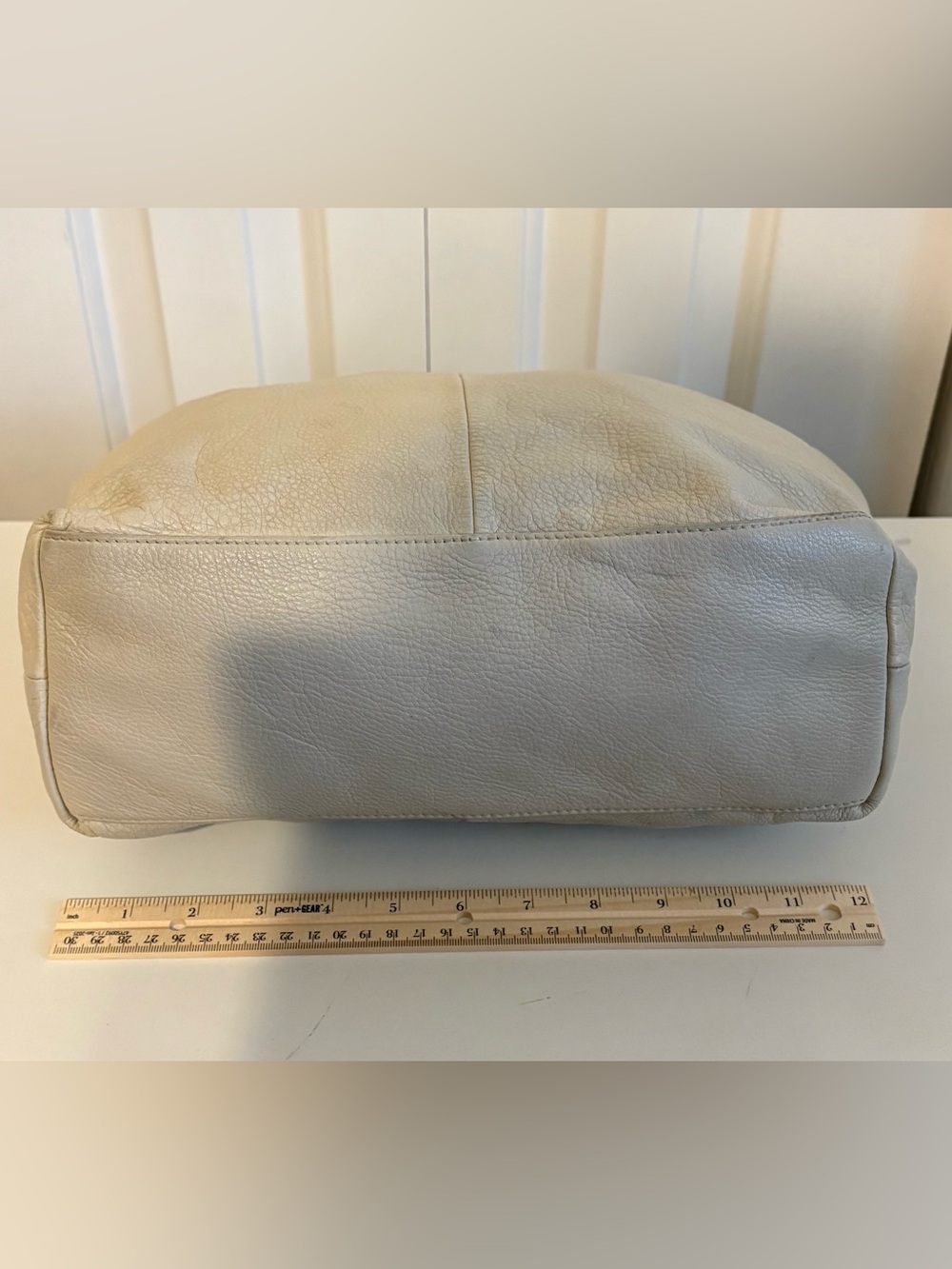 CYNTHIA ROWLEY Cream Leather Hobo Shoulder Bag - Soft Pebbled Finish - Picture 10 of 11